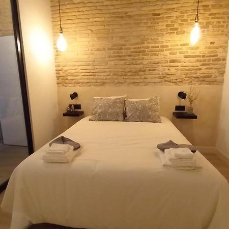 Carmona&House Apartment Seville Exterior photo